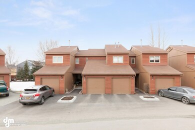 Exterior Front 20180406-DW-5976-FULL