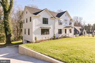 12719 Meadowood Dr, Silver Spring, MD 20904 - photo 3