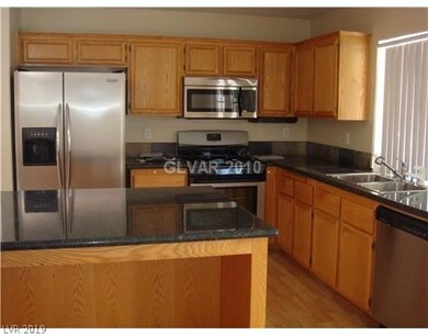 3333 Robin Nest Ct, Las Vegas, NV 89117 - photo 6