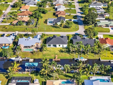 632 SE Seahouse Dr, Port St. Lucie, FL 34983 - photo 2