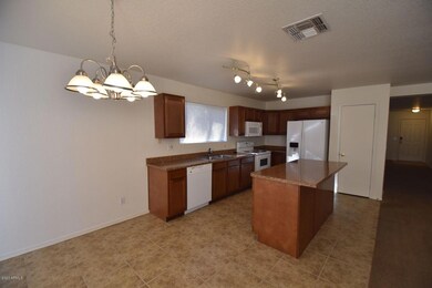 8543 E Lakeview Ave, Mesa, AZ 85209 - photo 3