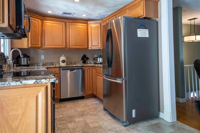 4 Iroquois Cir, Londonderry, NH 03053 - photo 7