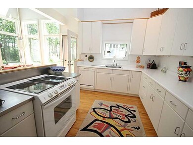 Kitchen. Sunny Kitchen