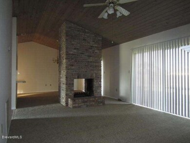 Two Sided Fireplace