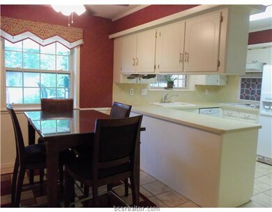 1802 Lawyer Place, College Station, TX 77840 - photo 4