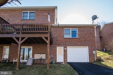 2221 Crystal Ln, Harrisonburg, VA 22801 - photo 5