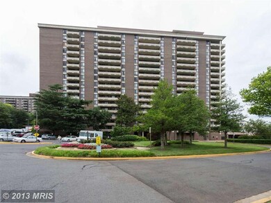 Regency unit 1118, McLean, VA 22102 - photo 3