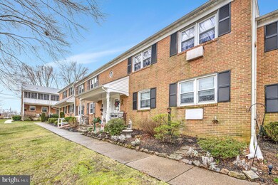 202 D Warwick Rd unit D, Stratford, NJ 08084 - photo 2