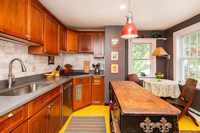 14 Warren St unit 14, Newburyport, MA 01950 - photo 3