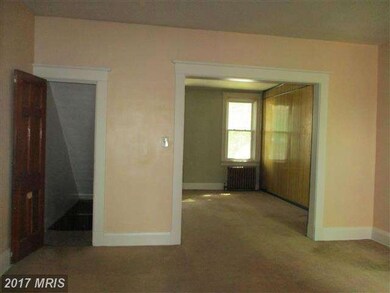 4918 Chalgrove Ave, Baltimore, MD 21215 - photo 4