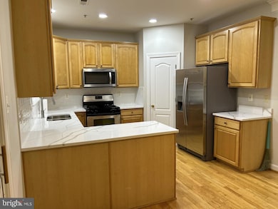 14030 Castle Ridge Way unit 27, Silver Spring, MD 20904 - photo 5