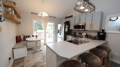 Photo 4