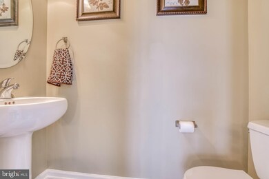 9 Miceli Ct, Parkville, MD 21234 - photo 5