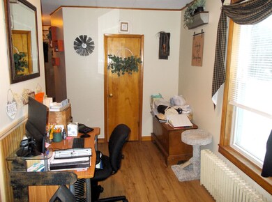 17 Hemlock Ln, Berlin, NH 03570 - photo 4