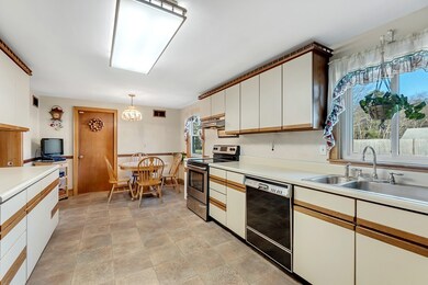 11 Idal St, Pepperell, MA 01463 - photo 3