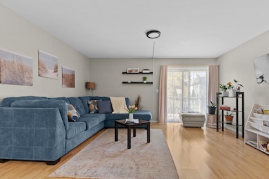 7353 Blackburn Ave unit K206, Downers Grove, IL 60516 - photo 4