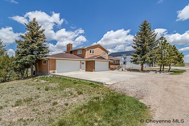 612 E Wrangler Rd, Cheyenne, WY 82009 - photo 3