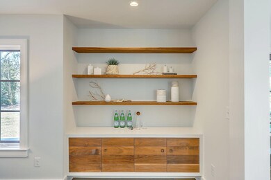 10 Yeamans Road living room built-in