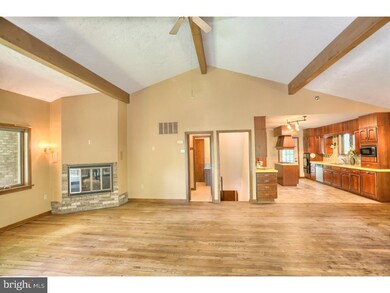 80 Lori Ln, Mohnton, PA 19540 - photo 3