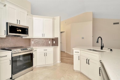 1504 Attleboro Ln, Brandon, FL 33511 - photo 3