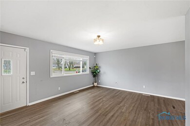 327 Clifton Rd, Toledo, OH 43607 - photo 3