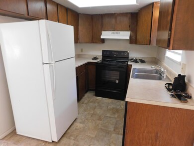 2910 Dawn Dr unit 4, Grand Junction, CO 81504 - photo 2