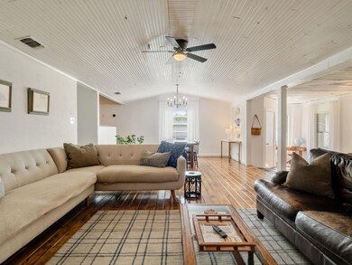 2008 Long Creek Ct, Granbury, TX 76049 - photo 6