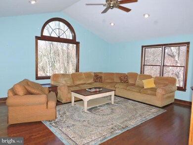 4310 Farmfield Ct, Baldwin, MD 21013 - photo 5