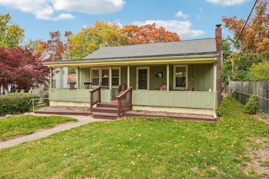 5-web-or-mls-Hobson Ave-S3110-005