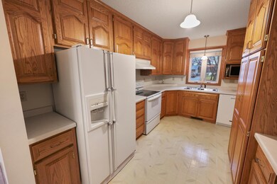 1208 36th Ave N, Saint Cloud, MN 56303 - photo 4