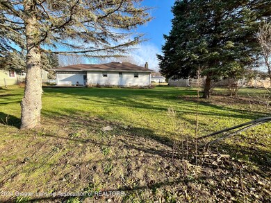 843 E Thomas L Pkwy, Lansing, MI 48917 - photo 3