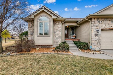 8211 W Havenhurst Cir, Wichita, KS 67205 - photo 2