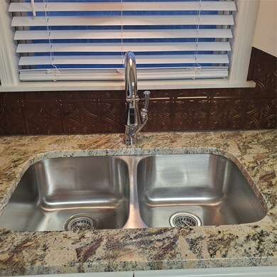 1116 Allen St, Rosenberg, TX 77471 - photo 7