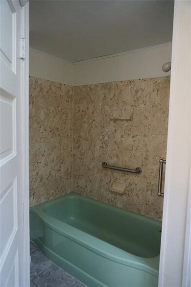 117 Oakdale Rd, Camp Douglas, WI 54618 - photo 6