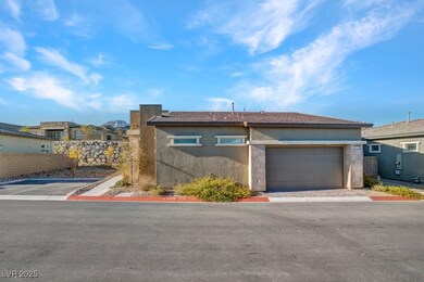 925 Allister Fields Ln, Las Vegas, NV 89138 - photo 4