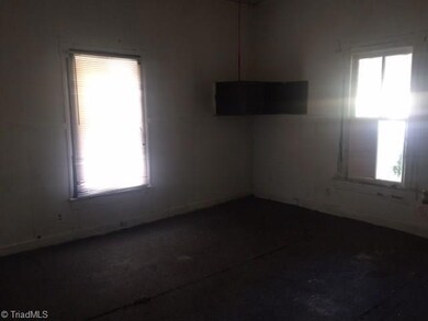 800 E Commerce Ave, High Point, NC 27260 - photo 7