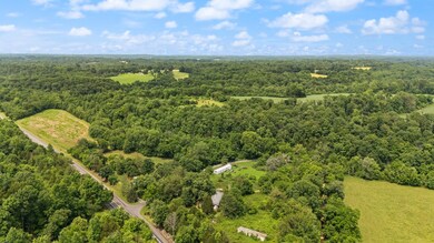 42 E Oneal Rd, Adolphus, KY 42120 - photo 4