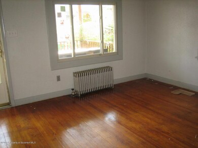 493 Vaughn St, Luzerne, PA 18709 - photo 6