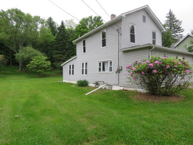 113 Prospect St, Hawley, PA 18428 - photo 3