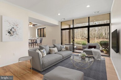 1635 Parkcrest Cir unit 100, Reston, VA 20190 - photo 7