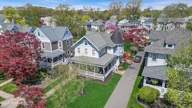 44 Irving Pl Red Bank