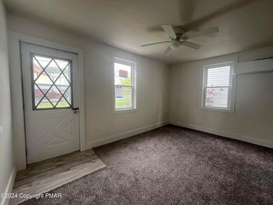 18 E Main St, Pen Argyl, PA 18072 - photo 6