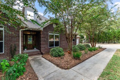 22 Bedford Forrest Ln, Hattiesburg, MS 39401 - photo 4