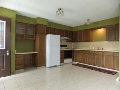 8467 Elkwood St SW unit 25, Byron Center, MI 49315 - photo 5