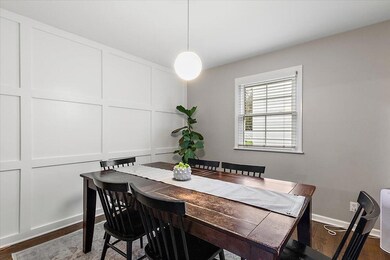 16-2257 Edgewood Ave-16