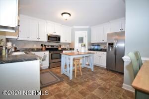 3112 Chesswood Ln, Winterville, NC 28590 - photo 6