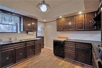 917 N 20th St, Allentown, PA 18104 - photo 7