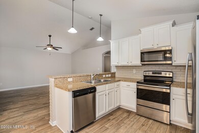 4595 Prunty Ave, Jacksonville, FL 32205 - photo 5