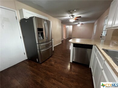 1803 Wayne St, Copperas Cove, TX 76522 - photo 6