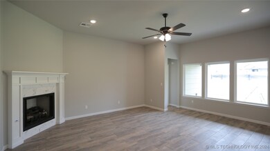 3616 N 39th St, Broken Arrow, OK 74014 - photo 6